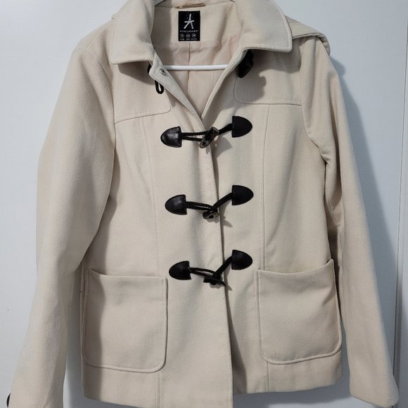 COAT - Picture 1 of 4